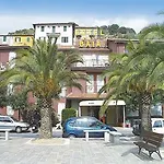 Della Baia Ξενοδοχείο