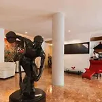 Della Baia Hotell
