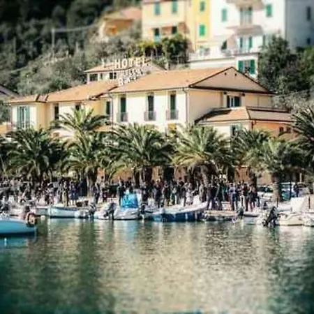 فندق Della Baia بورتوفينيري