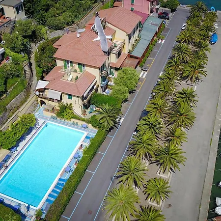 Della Baia 3* Porto Venere