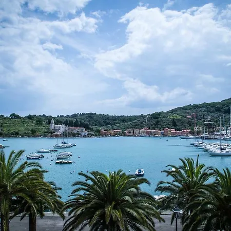 Della Baia فندق