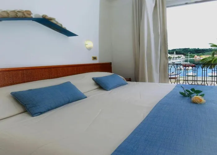 Della Baia Porto Venere